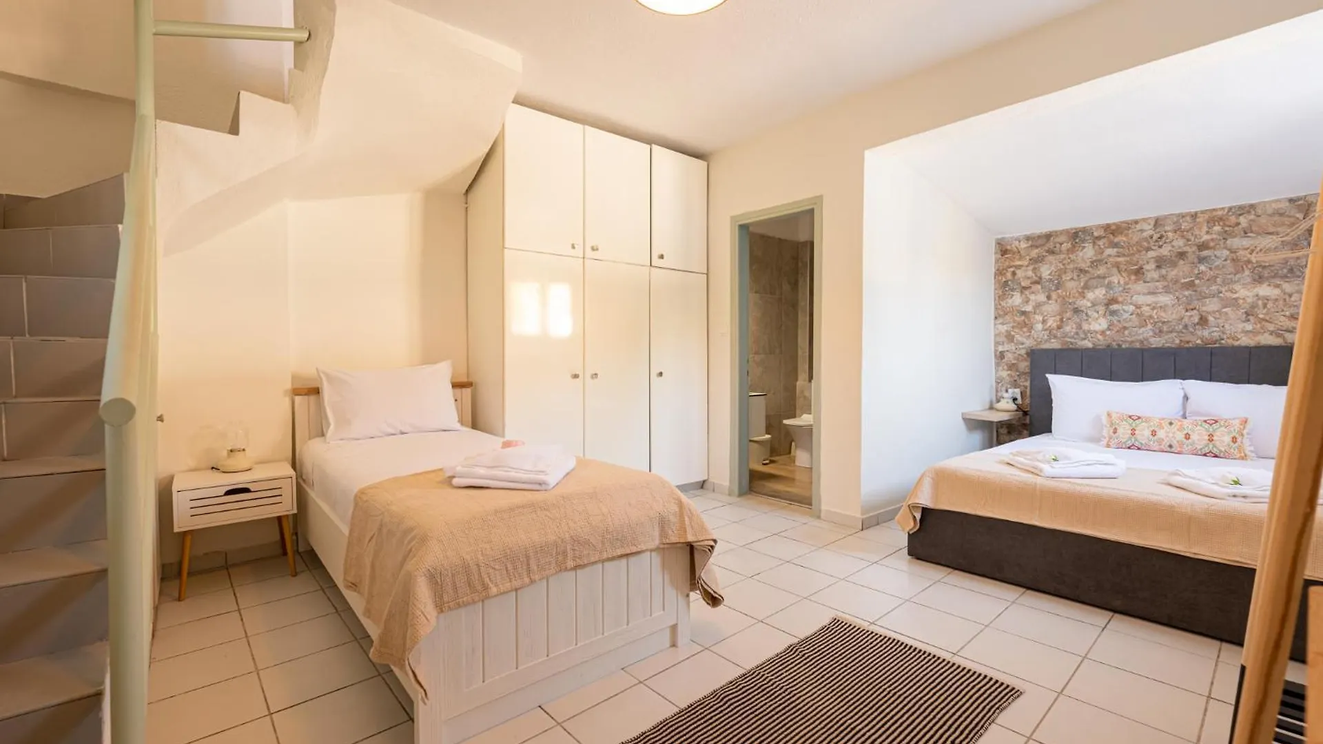 Διαμέρισμα Kyklon Maisonette Άφυτος