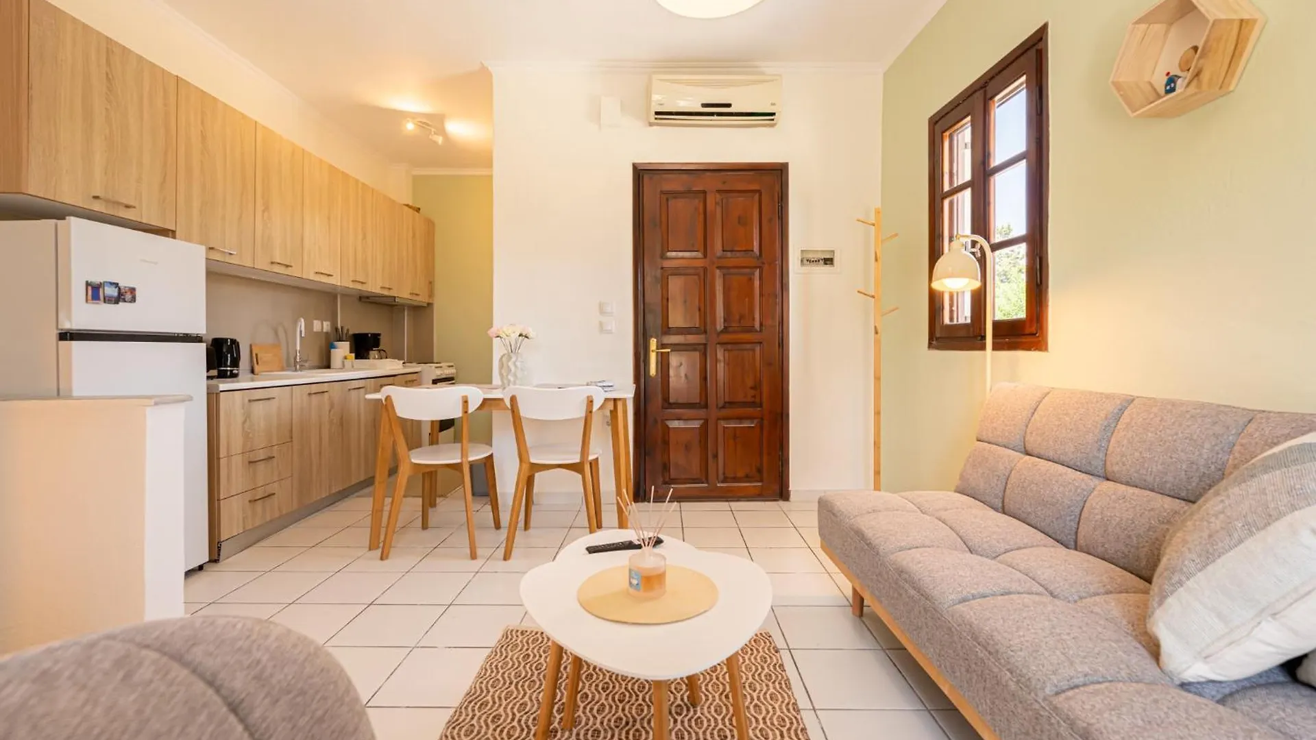 Kyklon Maisonette Άφυτος